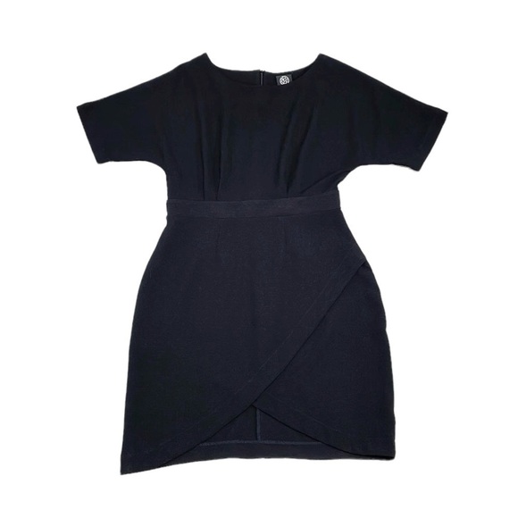 Bobeau Dress Black Tulip Hem Short Sleeves Medium Petite - Picture 2 of 13